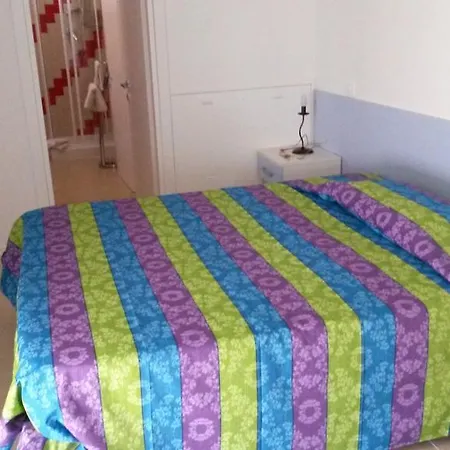 Guest house Affittacamere Aura *